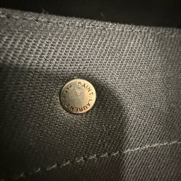 *24HR SALE*
Authentic NWOT Saint Laurent Rive Gauche Black Tote - Picture 10 of 11